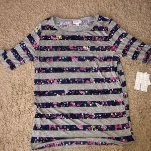Lularoe Large GiGi Top